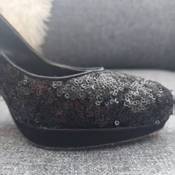 WHITE HOUSE BLACK MARKET Sequin Black Stiletto Pump Heels Leather size 9.5 - Picture 3 of 6